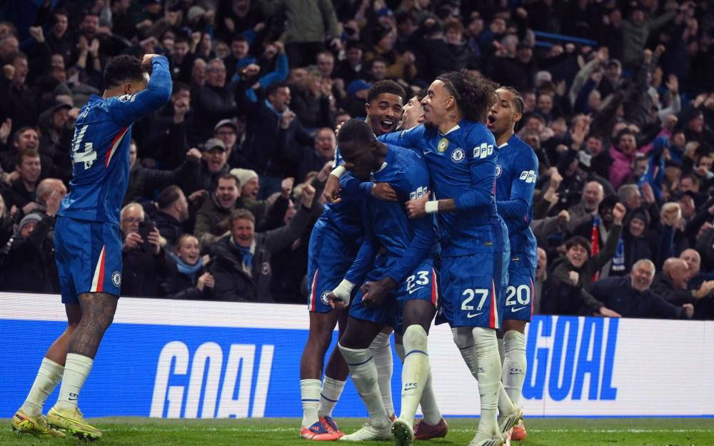 罗马诺：若谢什科愿意加盟，曼联将会为莱比锡提供报价（罗马诺透露：若谢什科同意加盟，曼联将向莱比锡递交报价）