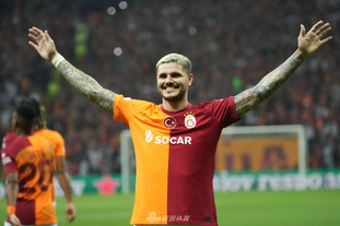 罗马诺：阿隆索目前专注于皇马，没与利物浦接触（罗马诺：阿隆索眼下专注皇马，尚未与利物浦接触）