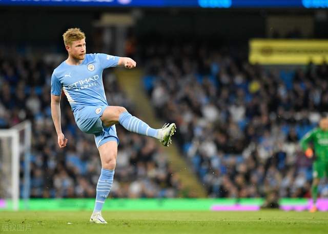 科贝：瓦伦与格拉续约谈判进展顺利，米兰马竞曼联仍在关注他（科贝电台：瓦伦西亚与格拉续约顺利推进，米兰、马竞、曼联仍在关注）