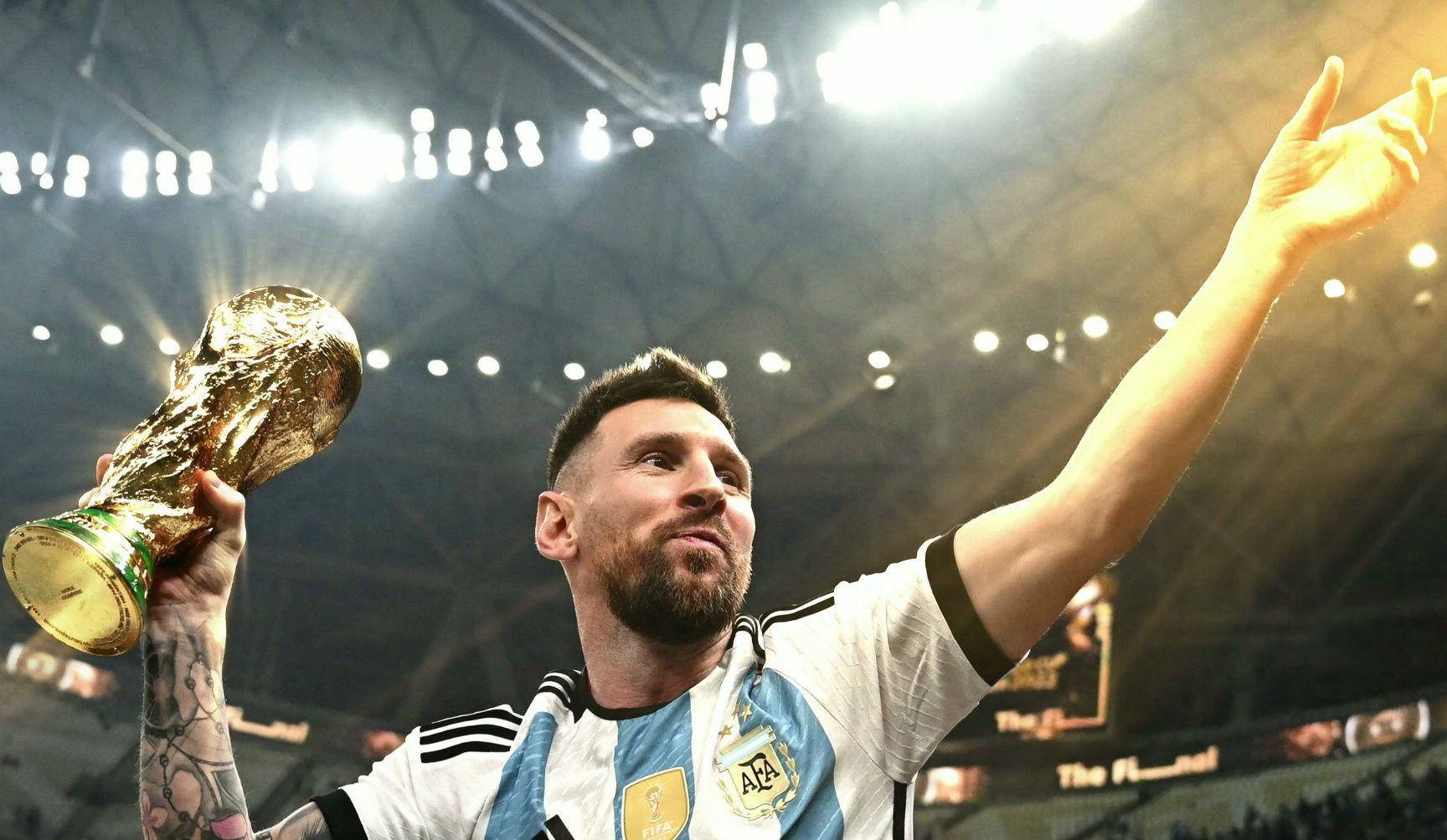 弗拉格：打控卫的经历绝对有助于我的成长，我学会了领导球队（弗拉格：控卫经历极大促进了我的成长，也让我学会带队）