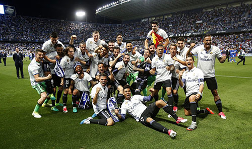 莱切2-1都灵，班达、拉萨纳-库利巴利建功（班达、拉萨纳-库利巴利破门，莱切2-1力克都灵）