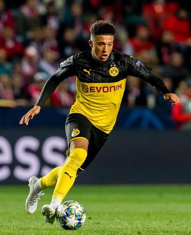 特罗萨德打进英超50球，成第5名达成此成就的比利时球员（英超50球里程碑达成，特罗萨德成为比利时第5人）