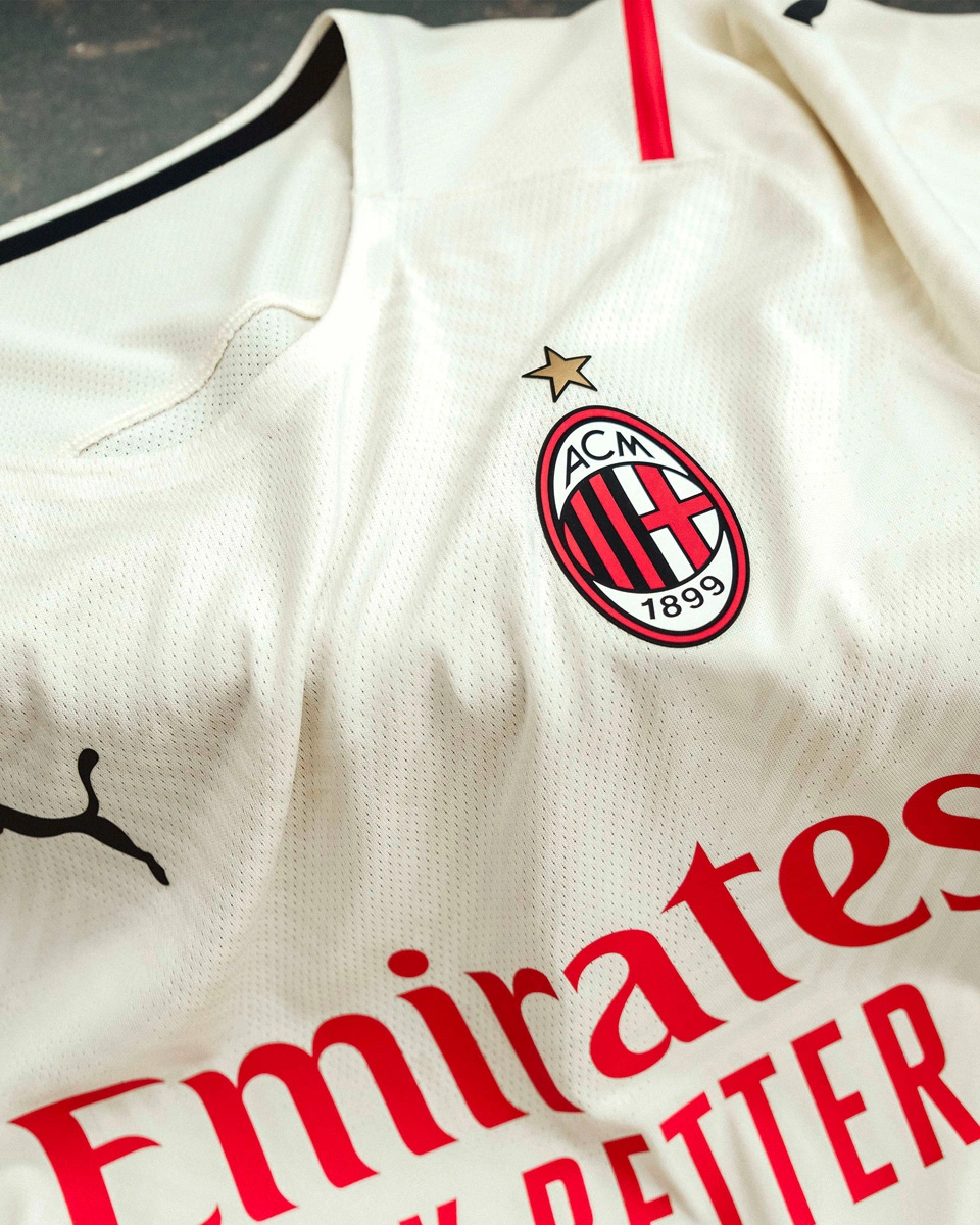 博主：塞尔吉尼奥踢完亚冠将返回巴西，达万已经回巴西治疗（据博主：塞尔吉尼奥亚冠结束后将回巴西，达万已返巴接受治疗）