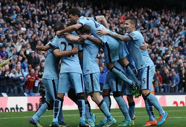 里斯-詹姆斯：欢迎滕森回斯坦福桥；我们会在球场上全力以赴（里斯-詹姆斯：欢迎滕森重返斯坦福桥，我们将在赛场上拼尽全力）